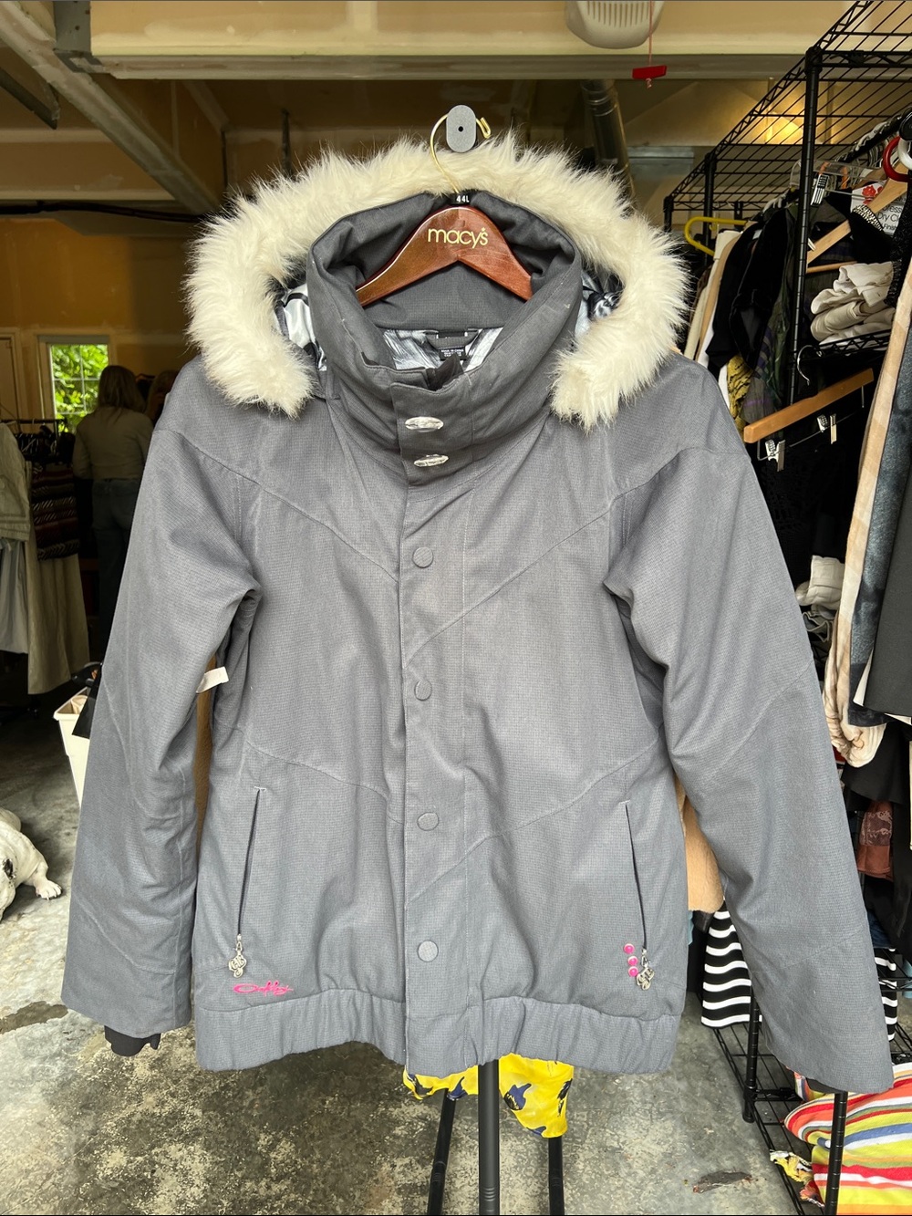 Oakley women’s Gray Hooded Puffer Jacket with Faux-Fur Trim